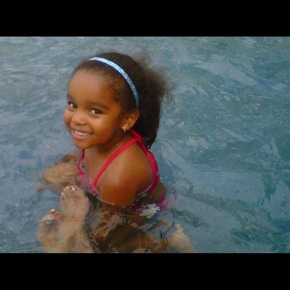 Meet your Posher, Paityn - Picture 1 of 1